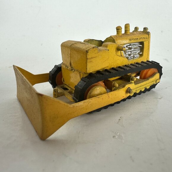 Vintage Diecast Construction Vehicles Lot of 9 - Hough Payloader Bulldozers Load - Picture 14 of 16